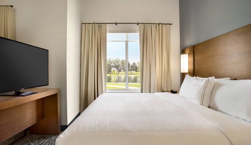 Studio, 1 King Bed, Non Smoking, View