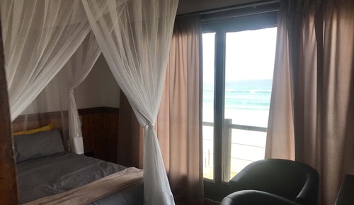 Family House, 3 Bedrooms, Non Smoking, Beach View