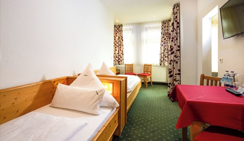 Standard Quadruple Room