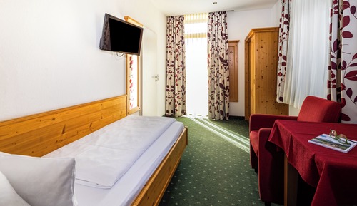 Standard Single Room