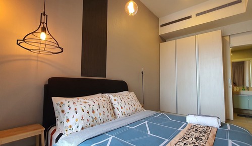 Design Apartment, 1 Bedroom, Refrigerator & Microwave, Lake View