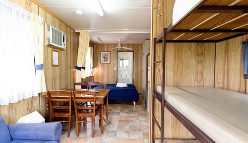 Open Plan Ensuite Cabin