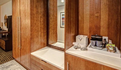 ADA Accessible, Suite, 1 Bedroom, Accessible (Roll-In Shower)