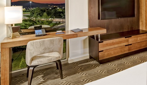 ADA Accessible Room, 2 Queen Beds, Accessible (Mobility & Hearing, Roll-in Shower)