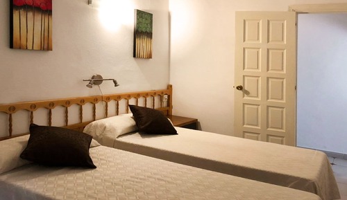 Economy Apartment, 1 Bedroom, Kitchenette, Courtyard View
