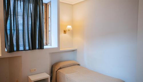 Bungalow (3 adults and 2 children)