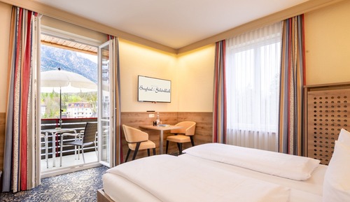 Deluxe Double or Twin Room