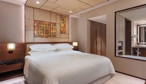 Deluxe Suite, 1 King Bed