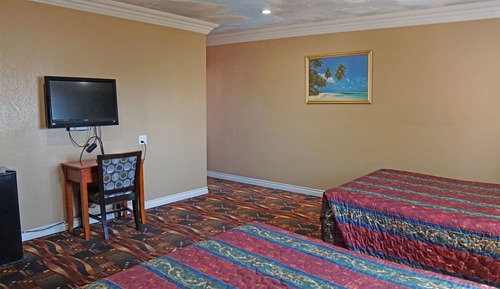 Room, 2 Queen Beds, Smoking