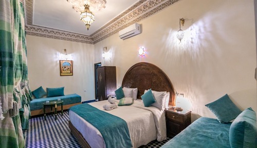 Deluxe Quadruple Room (Azrou)