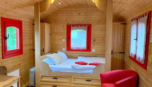 Romantic Cabin, 1 Double Bed, Mountain View, Slope side