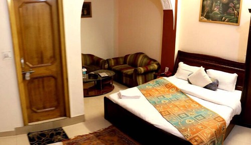 Executive Room
