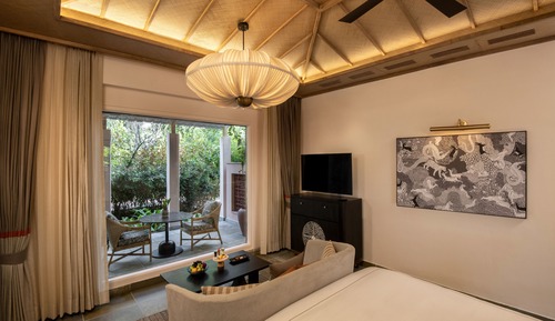 Luxury Room, 1 King Bed (Private Courtyard)