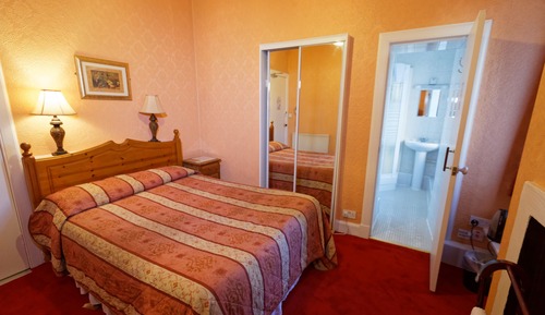 Double Room with Ensuite