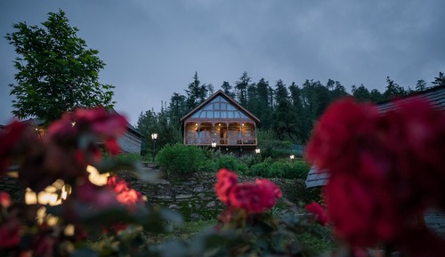 Deluxe Cottage