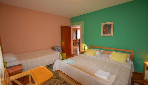 Apartment (A2)