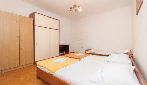 Apartment (A1)