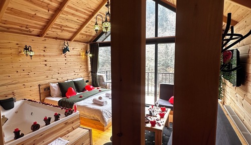 Tree House