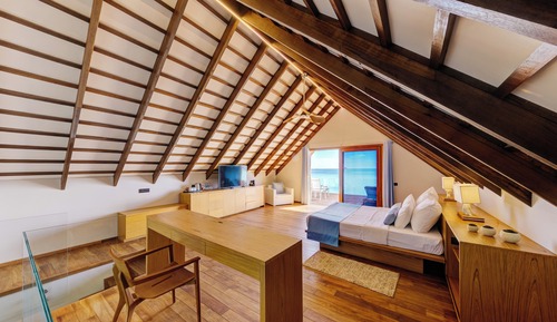 Superior Beach Loft