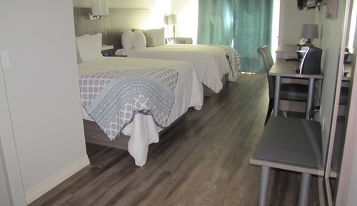 Room, 2 Queen Beds, Non Smoking