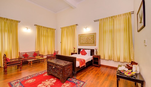 Suite, 1 King Bed