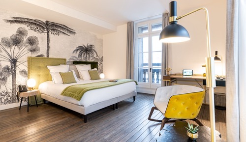 Luxury Double Room, Bathtub, Sea View (Cosy Room)