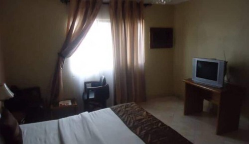 Basic Single Room
