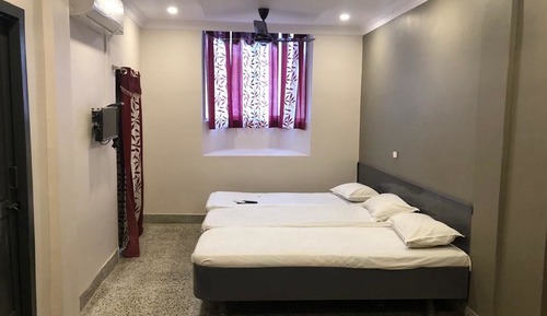 Deluxe Double Room, 1 Bedroom, Smoking, City View