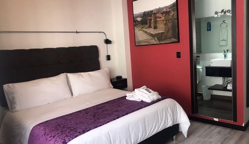 Standard Double Room, 1 Queen Bed