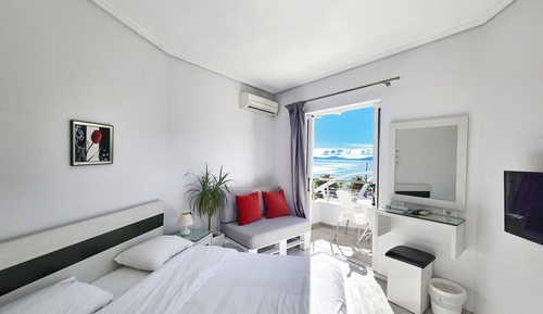 Standard Double Room, Sea View (2)