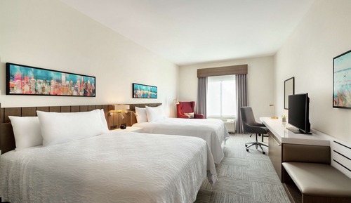 Room, 2 Queen Beds, Courtyard View