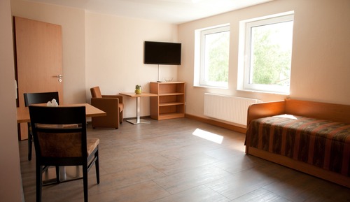 Apartment (3)
