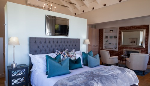 Premier Suite