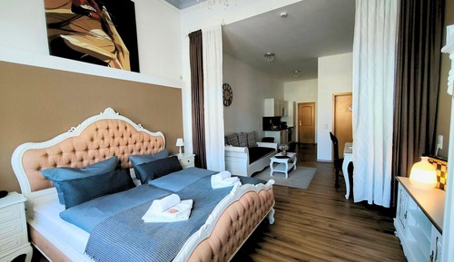 Romantic Apartment, Accessible (Paris)
