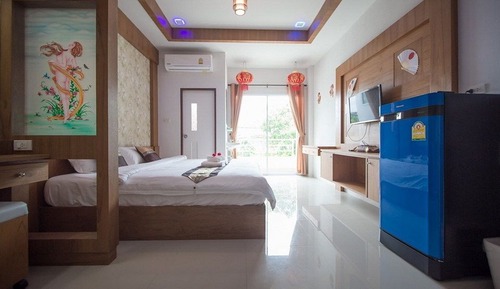 Deluxe Room, 1 Bedroom, Non Smoking, Garden View