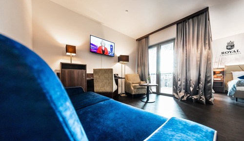Comfort Room, 1 Double Bed with Sofa bed, Balcony (with Sofabed)