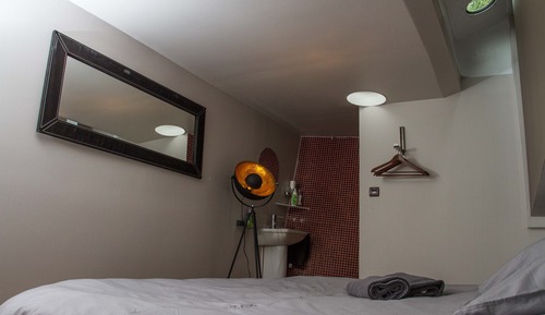 Deluxe Double Room, 1 Queen Bed (Sailor's room)