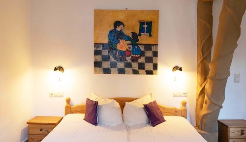 Family Room (For up to 5 persons)