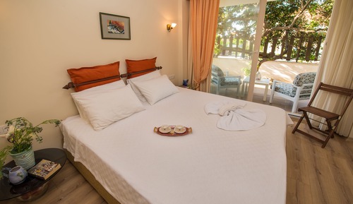 Standard Double Room, Garden View, Ground Floor (02)