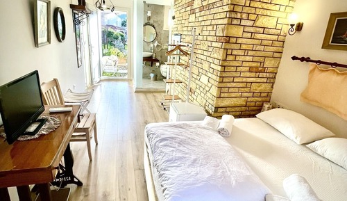 Standard Double Room, 1 Double Bed, Ground Floor (03)