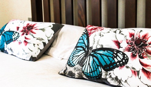 Deluxe Room, 1 Queen Bed, Garden View