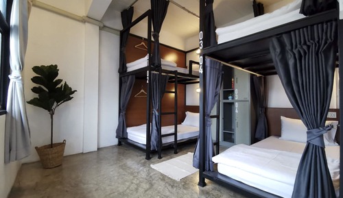 4-Bed Mixed Dormitory