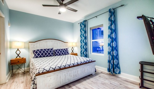 Condo, 1 Bedroom, Balcony, Lake View (1136)