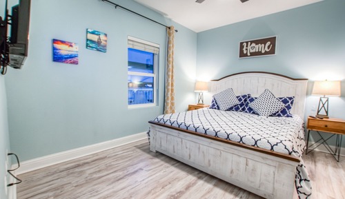 Condo, 1 Bedroom, Balcony, Lake View (535)
