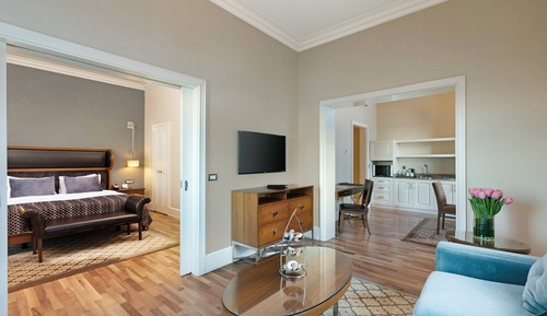 Premier Suite