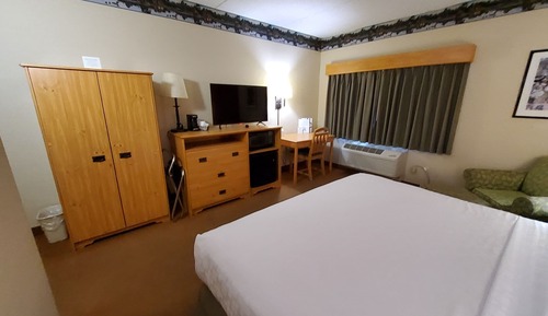 Room, 1 King Bed, Accessible, Non Smoking