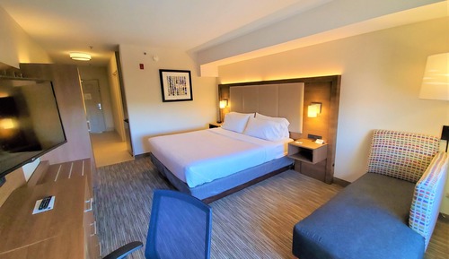 Standard Room, 1 King Bed, Accessible Bathtub (Hearing, Tub)