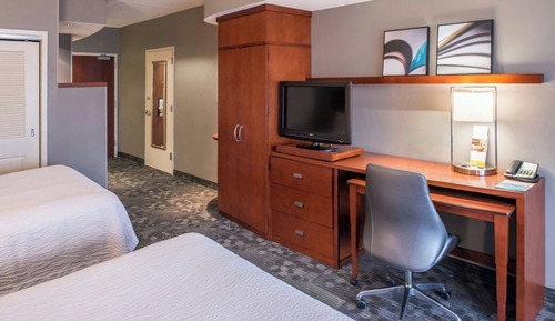Room, 2 Queen Beds (Mobility/Hearing Accessible, Tub)