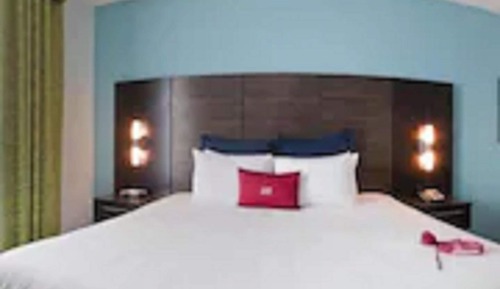 Standard Room, 1 King Bed