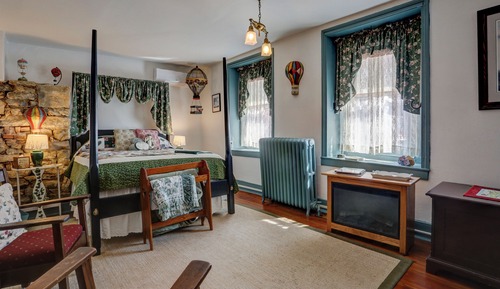 Classic Room